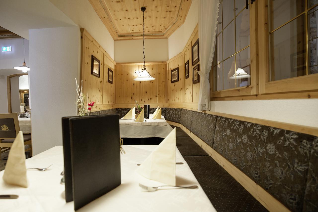 Gasthof Zum Goldenen Loewen Nauders Εξωτερικό φωτογραφία